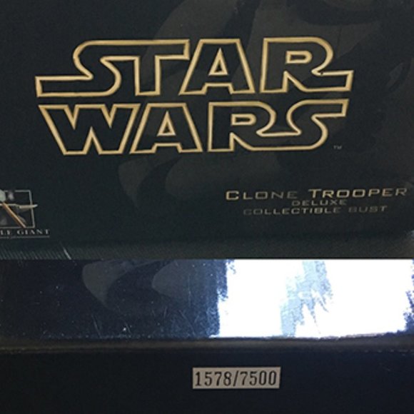 Gentle Giant Star Wars Clone Trooper Bust - Picture 2 of 7